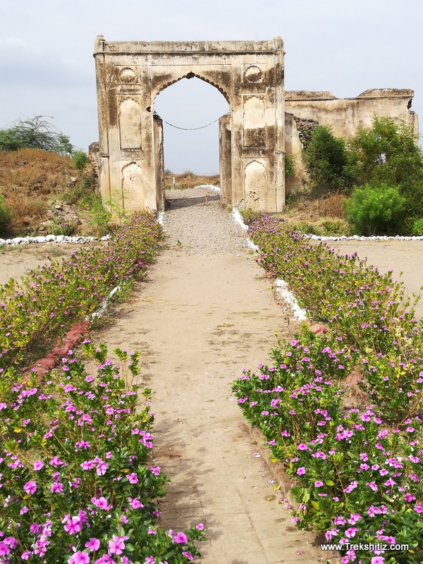 (Bahadurgad (Pedgaon Fort)